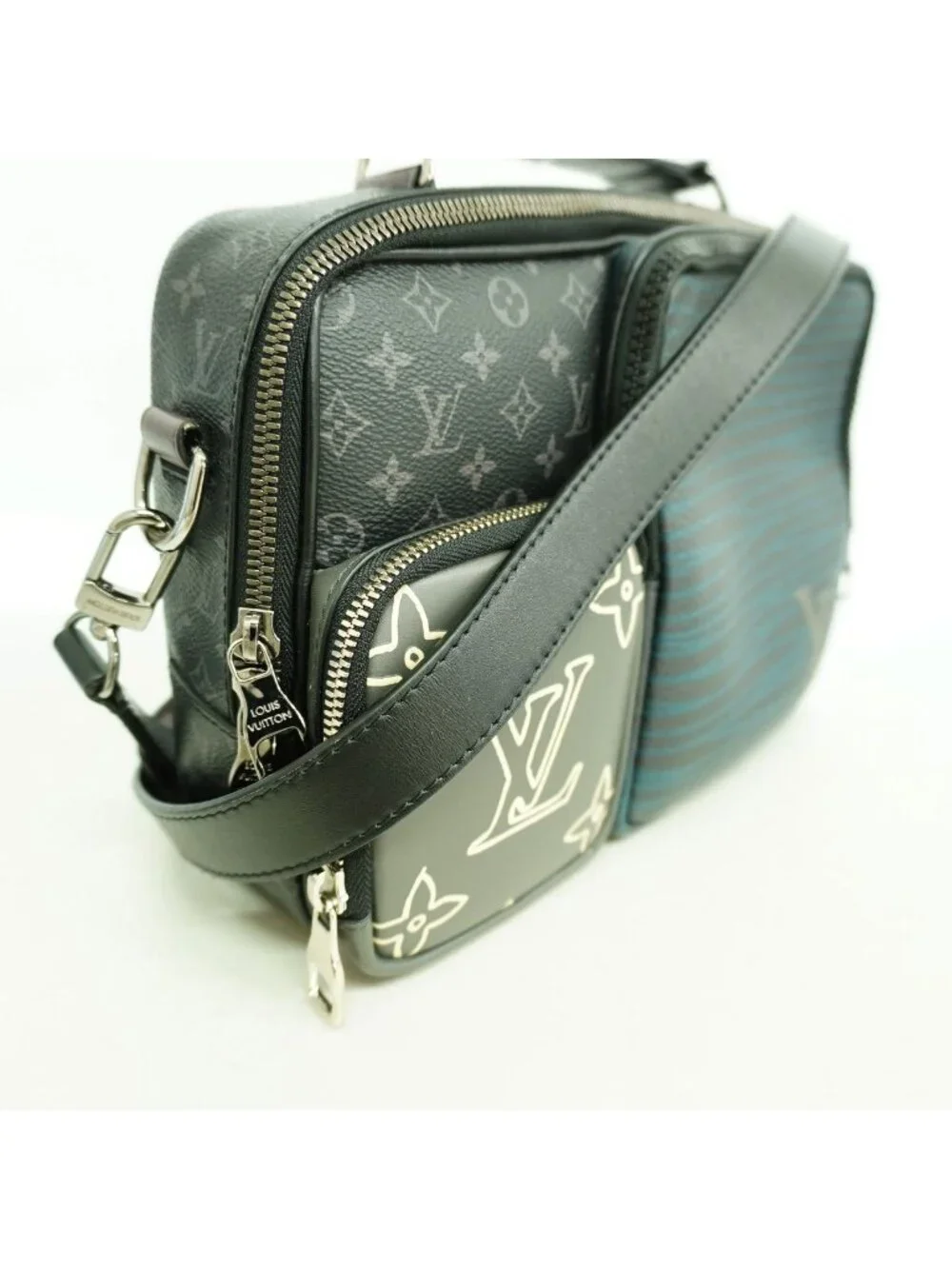 Louis Vuitton Handbag Monogram Eclipse Patchwork Messenger Multi Pocket Black